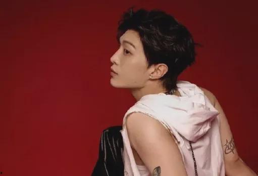 当红男星恋情爆料视频,甜蜜瞬间引网友热议